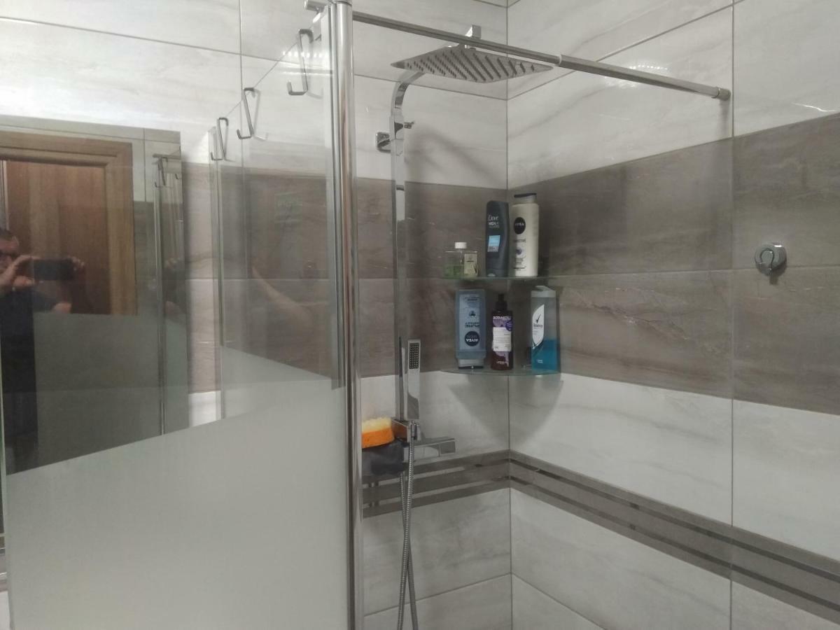 Apartament Wiatraczna