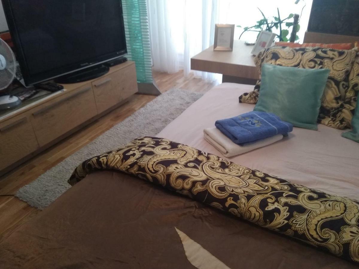 Apartament Wiatraczna Warsaw
